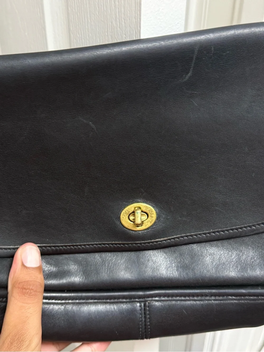 Vintage COACH 9790 City Bag Black Leather Crossbody